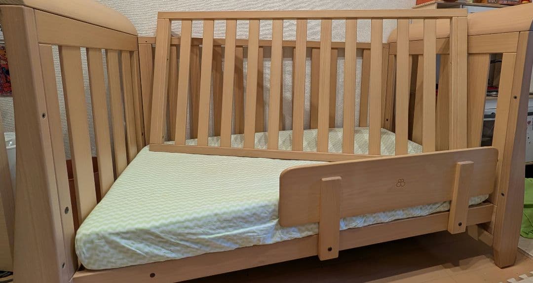 Boori スレイ アーモンド 6歳まで使用可能 ベビーベッド