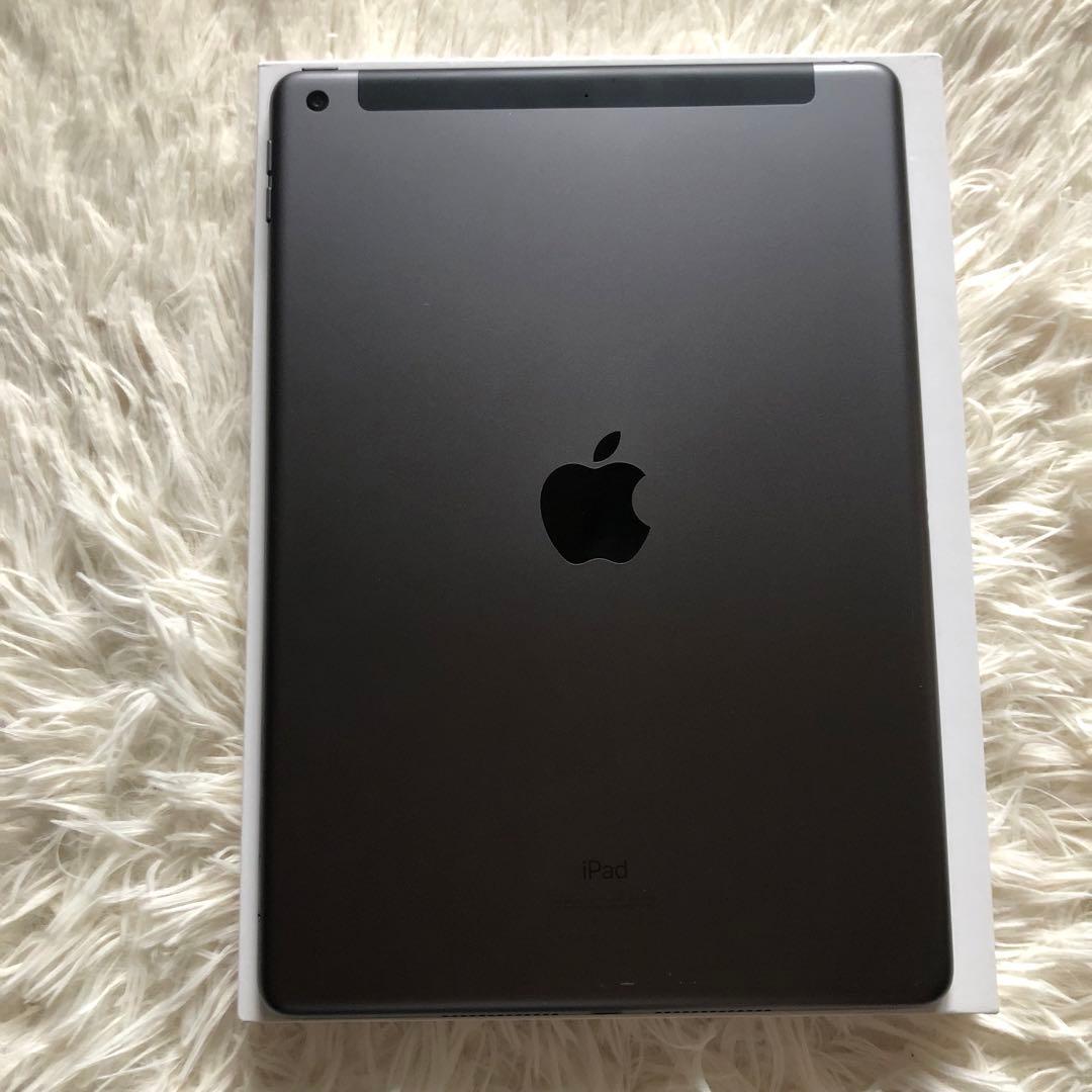 【即購入OK】iPad 第8世代 セルラーモデル【極美品】 #61 【付属品】