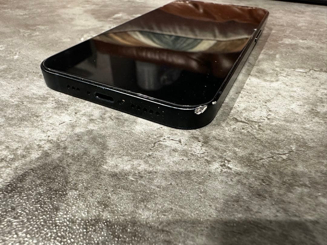 iPhone 13 128GB バッテリー80% SIMフリー