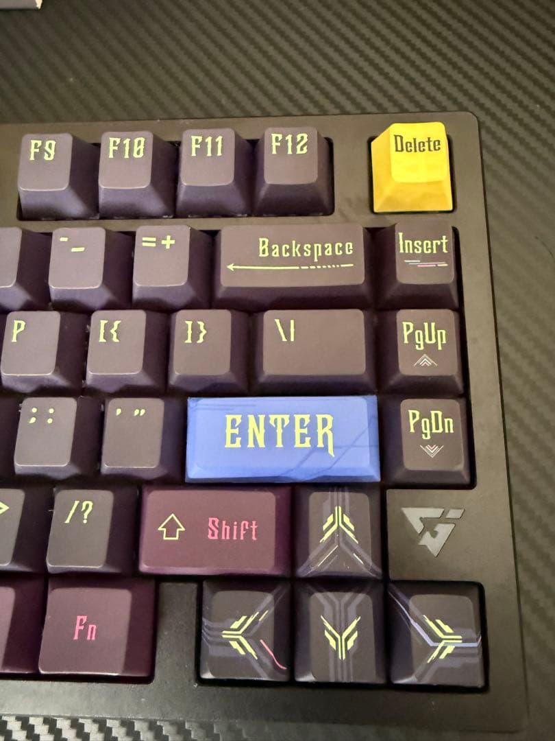 ATK RS7 PROキーボード 本体