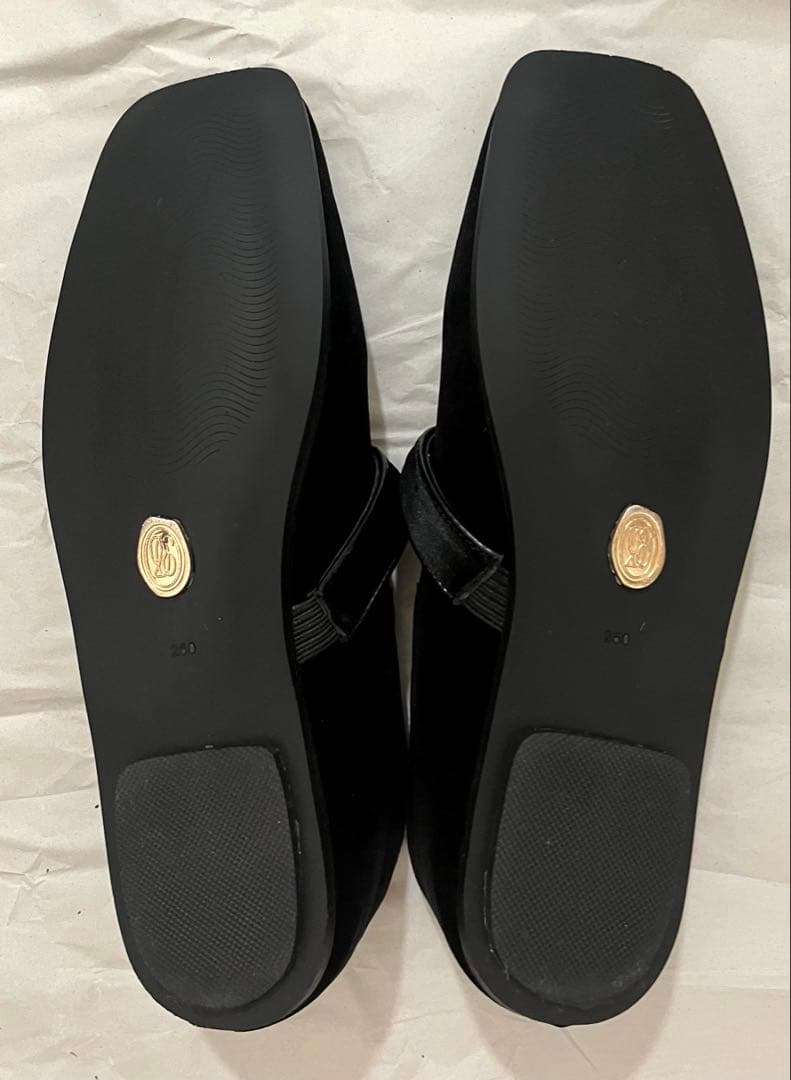 TNEWTIESオリジナル刺繍パンプス-BLACK