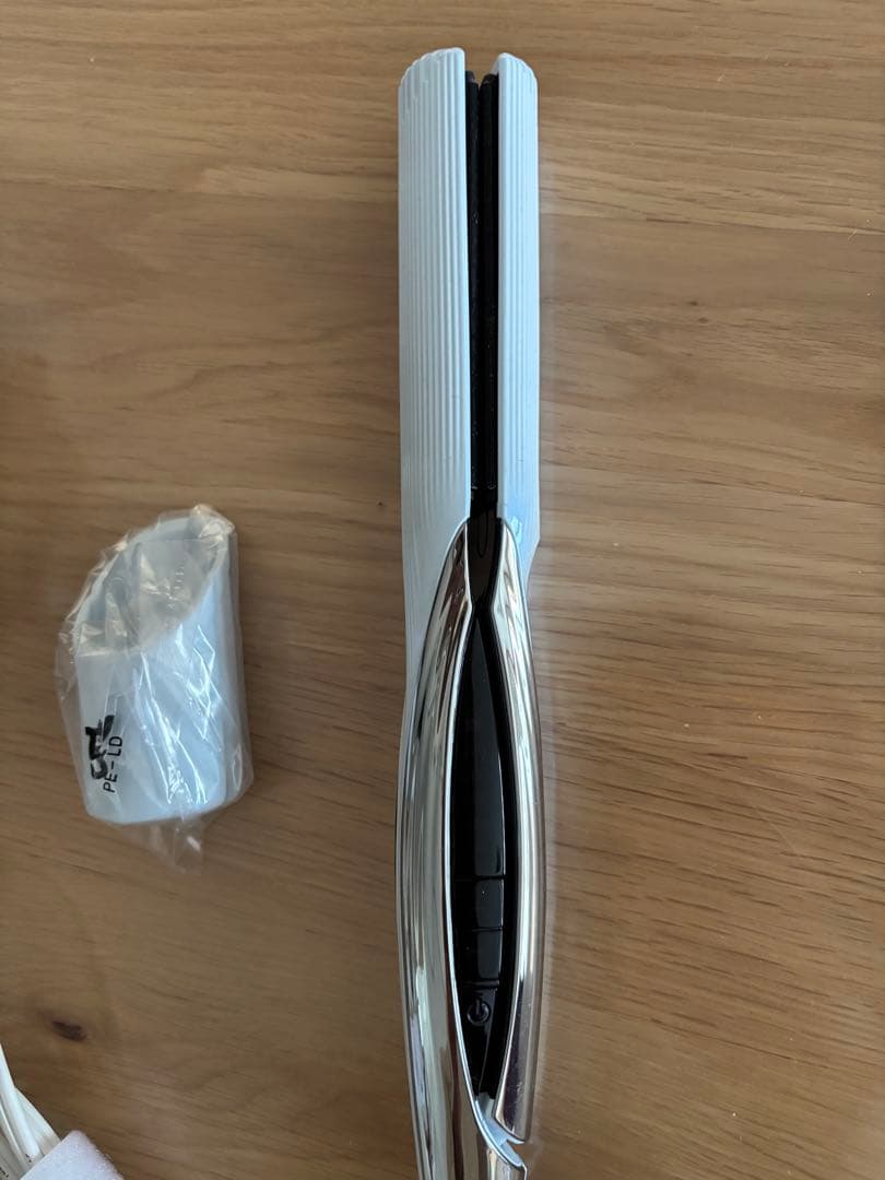 リファ　ストレートヘアアイロン