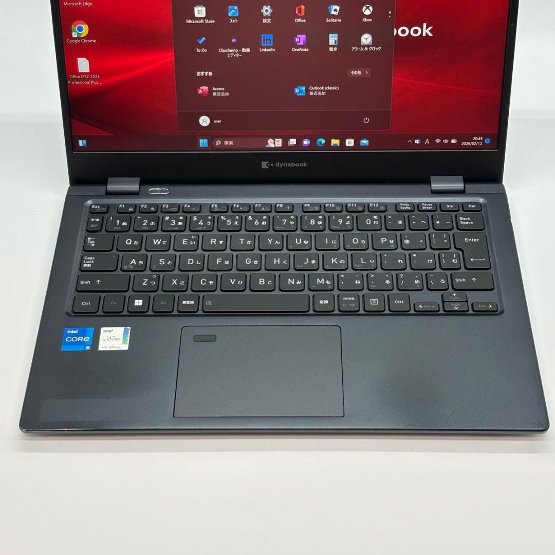 Windowsノート本体 dynabook G83HU Core i5-1135G7 1