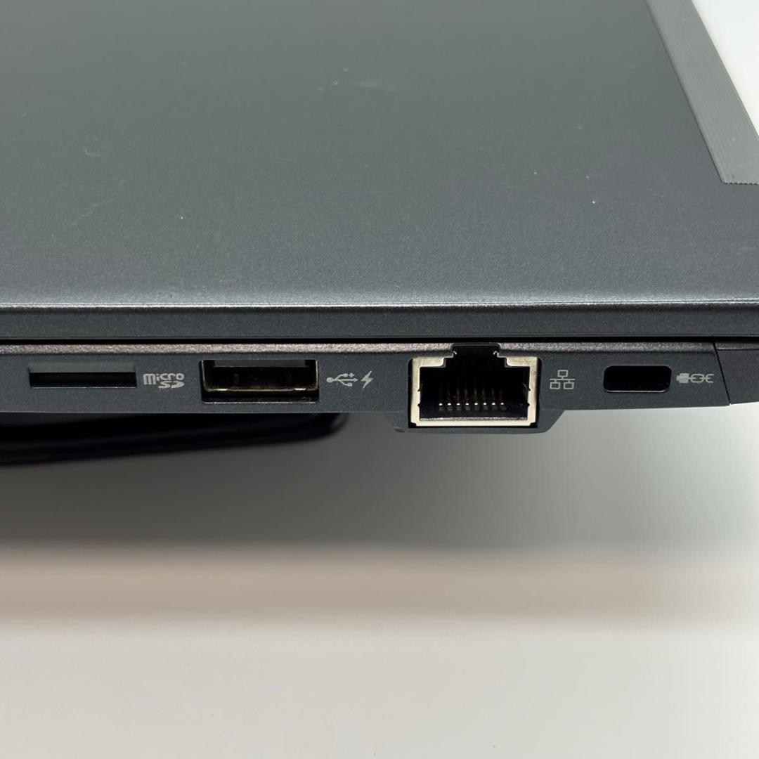 Windowsノート本体 dynabook G83HU Core i5-1135G7 1