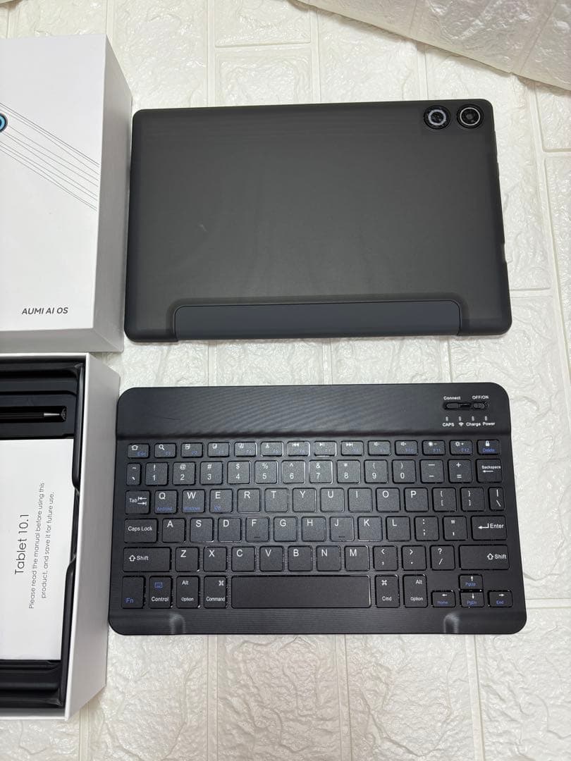 タブレット 10インチ Android14 キーボード付き 付属品付き