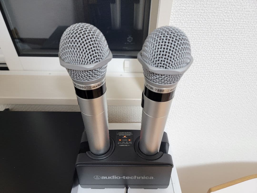 audio-technicaワイヤレスマイク、バッテリーチャージャー、レシーバ