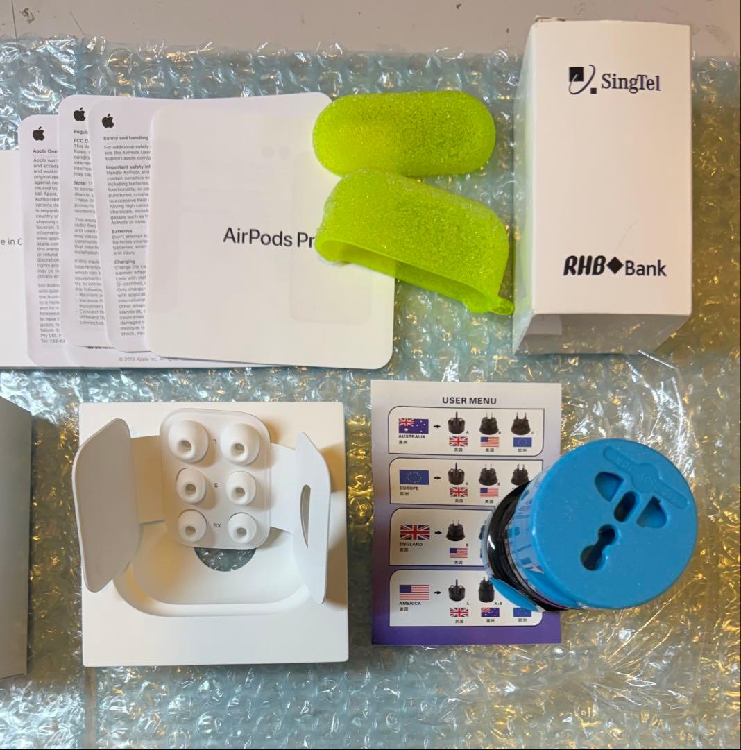 こ*ろ様 AirPods Pro 第2世代 Lightning ワイヤレス充電