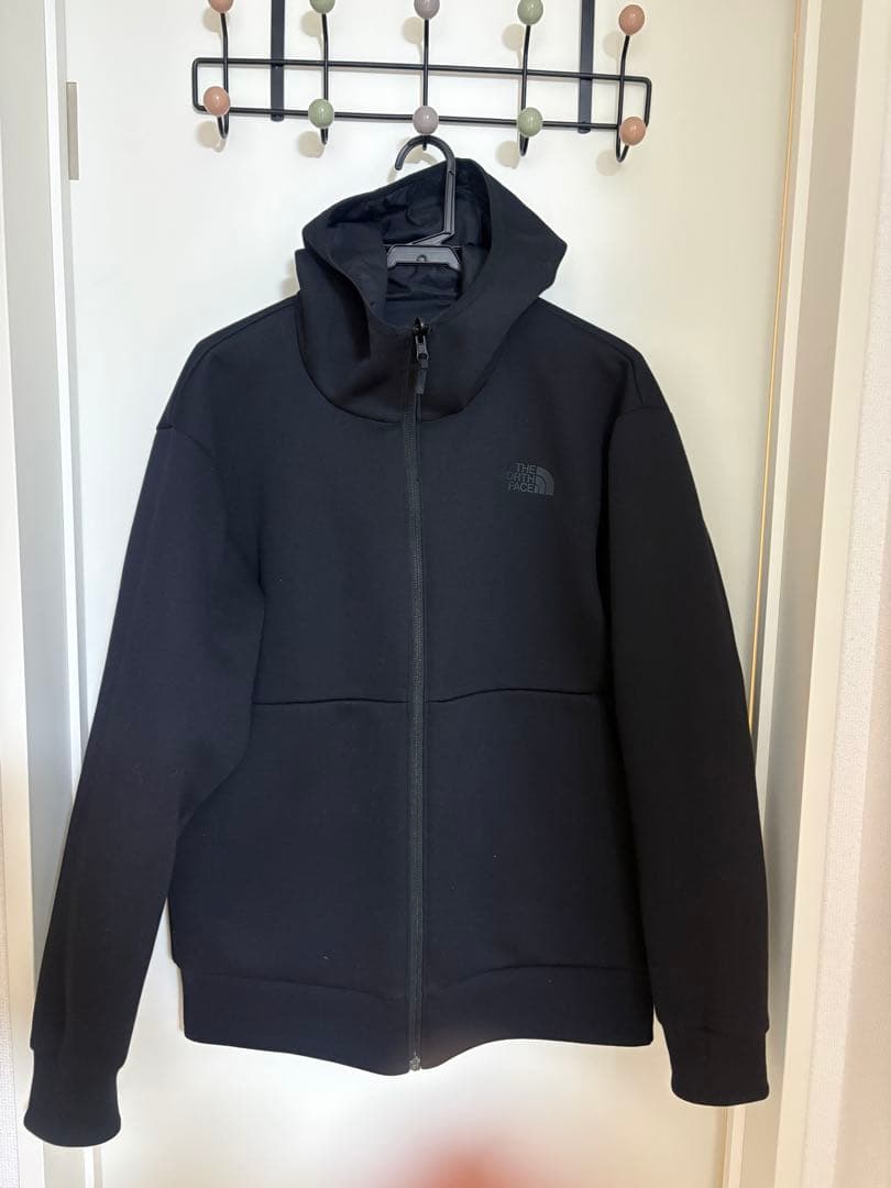 ノースフェイスリバーシブルテックエアーフーデNT62289