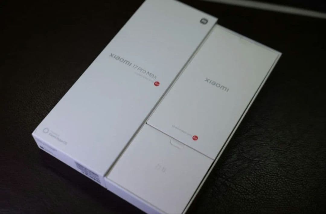 【タイムセール】【極美品】Xiaomi 17 Pro Max ケースおまけ