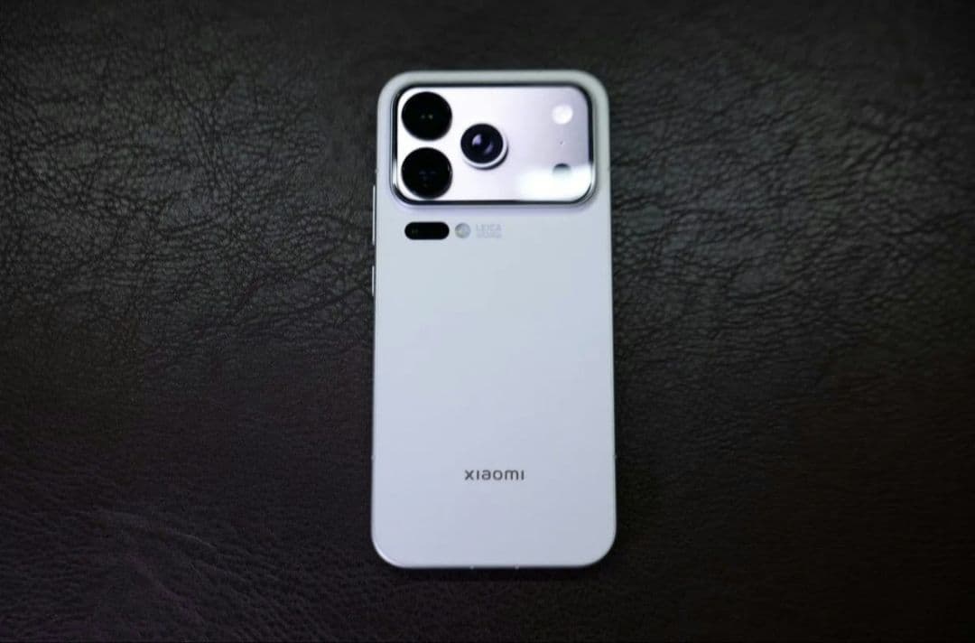 【タイムセール】【極美品】Xiaomi 17 Pro Max ケースおまけ