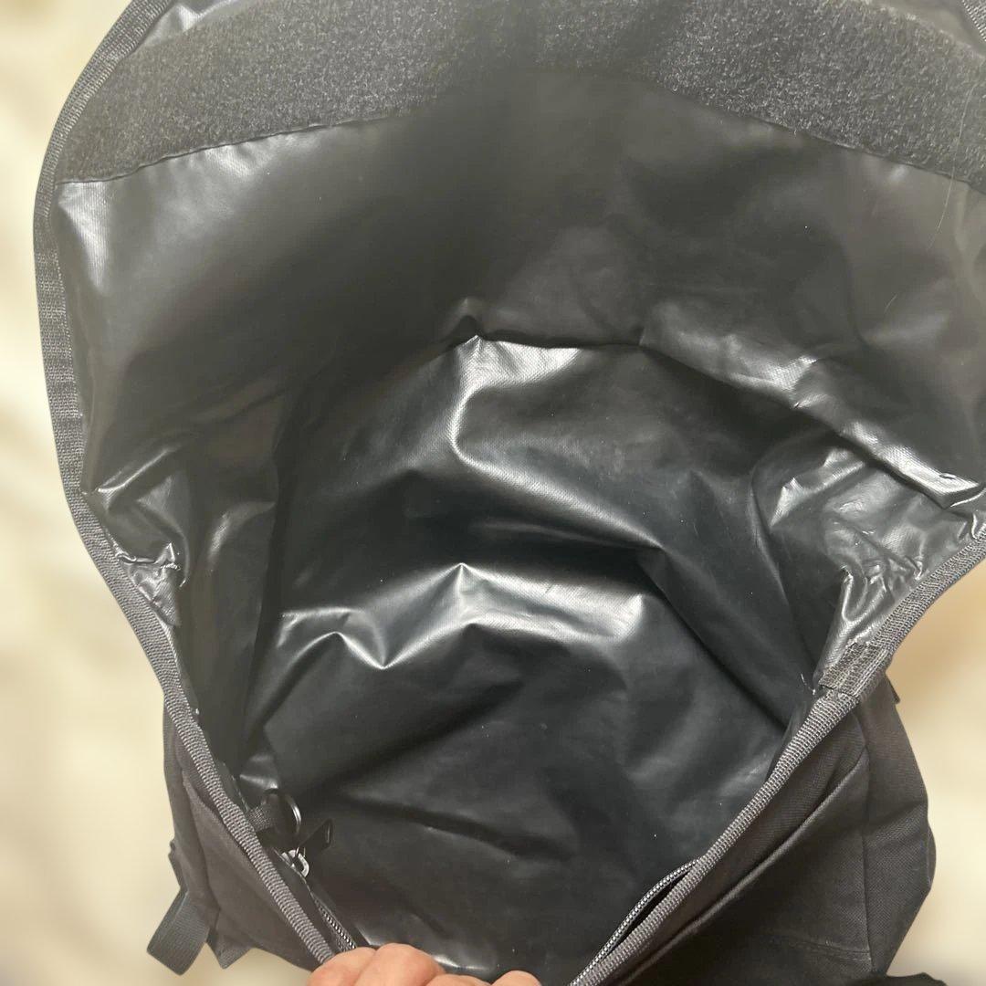 stussy 30周年 porterコラボ　メッセンジャーバッグ　限定品　黒