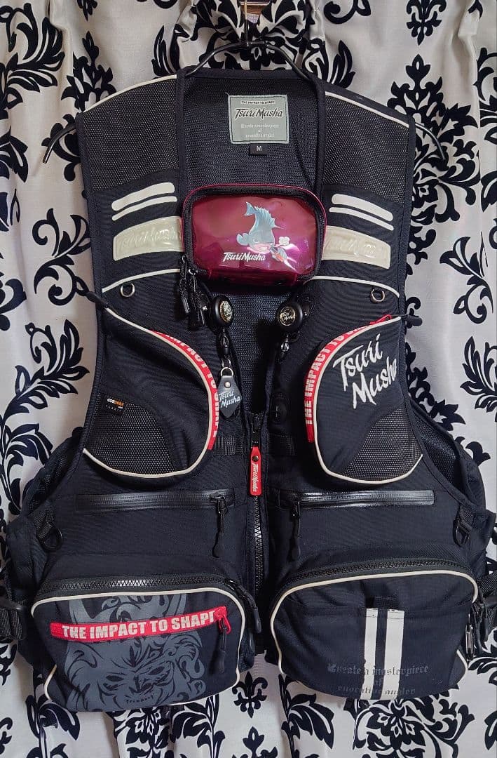 トオル、釣武者ライフジャケット、ウキポーチ、ピンオンリール、ヒップガード