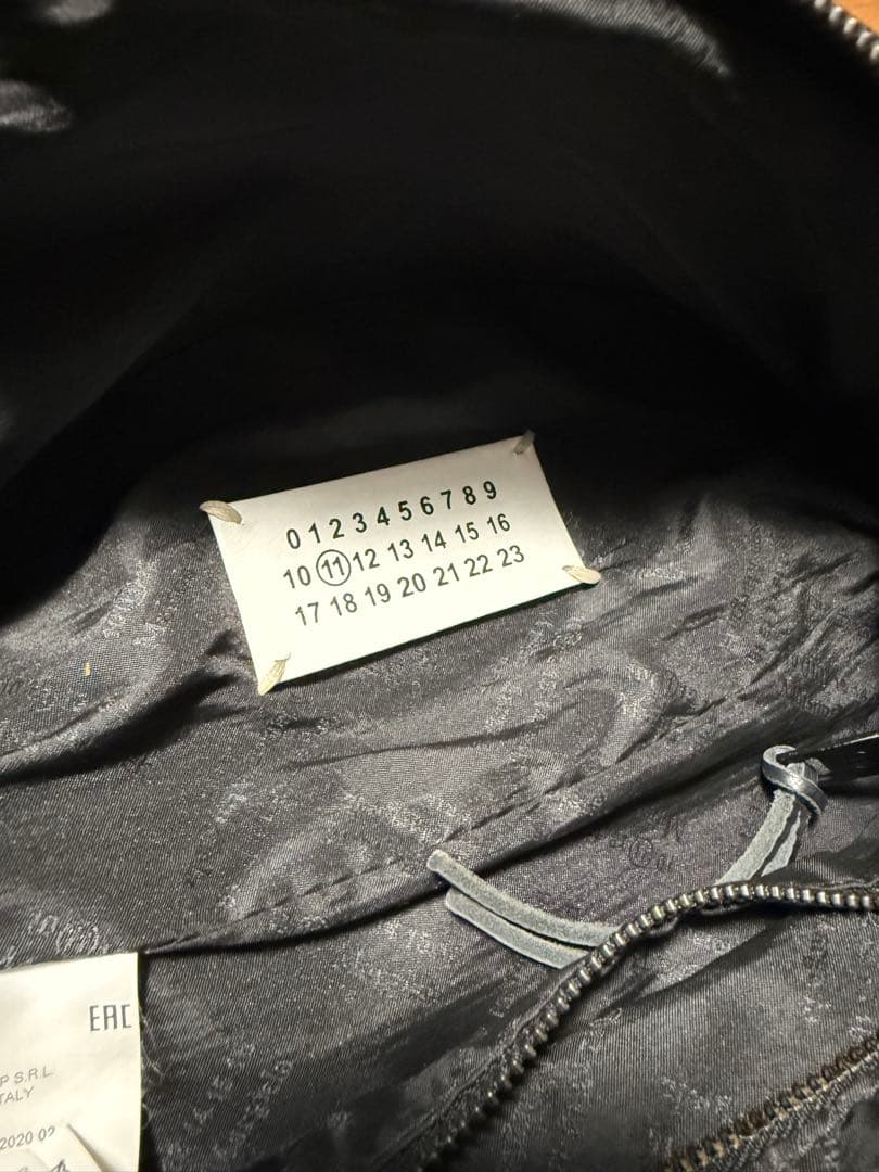 メゾンマルジェラ　ボディバッグ　ブラック