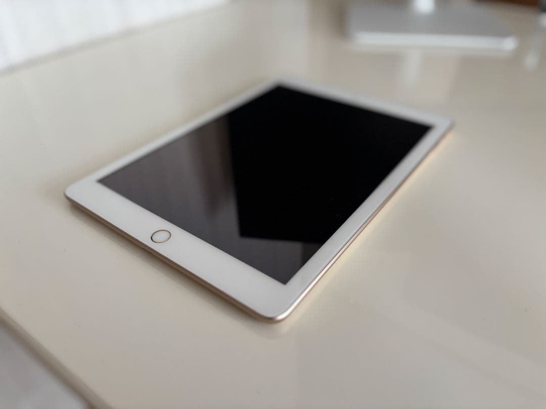 【専用出品iPad/第5世代/美品】容量32GB