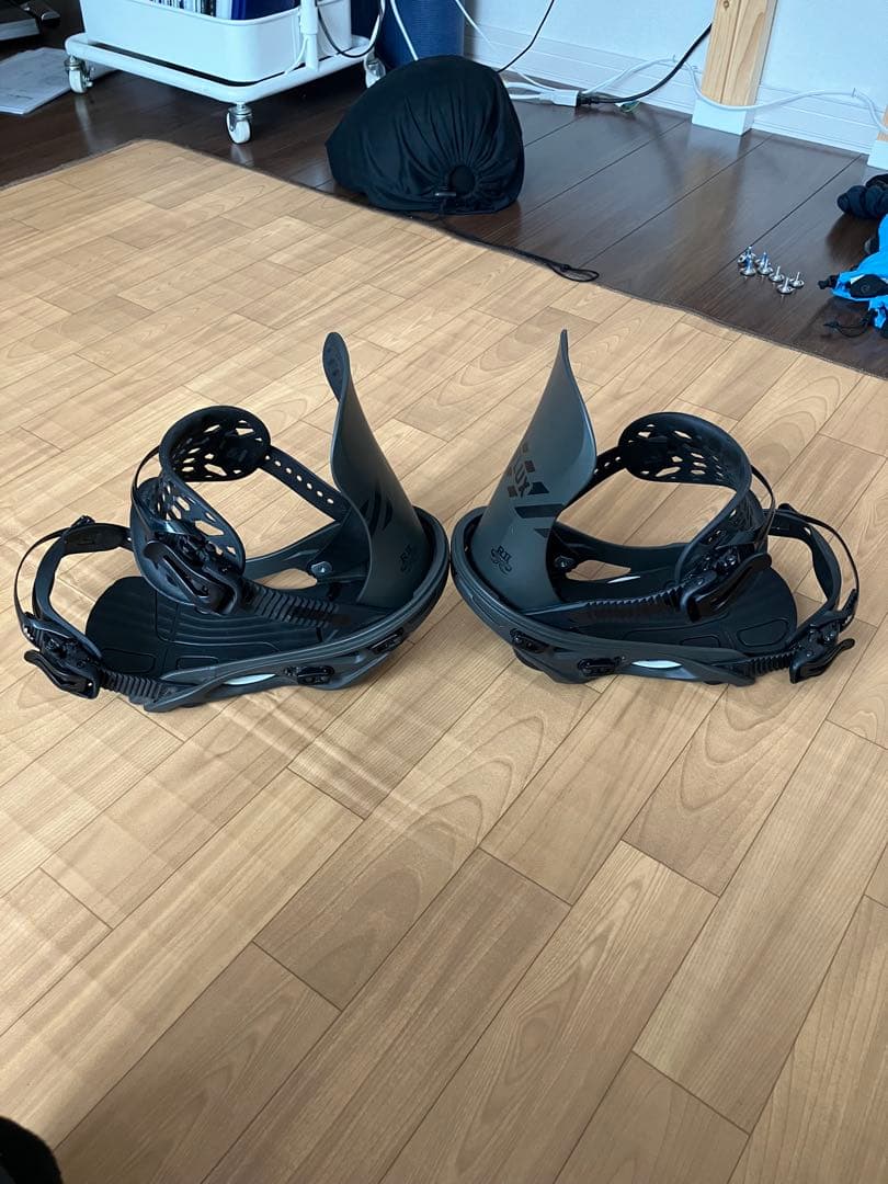 FLUX R2ビンディング ブラック