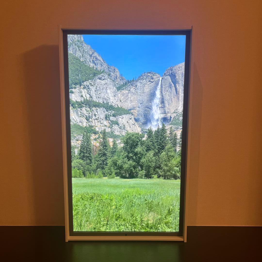 【極美品/ほぼ未使用/動作確認済み】Atmoph Window2