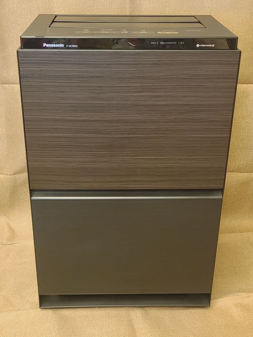 【美品】Panasonic F-VC70XU 空気清浄機　加湿器付　2022年式