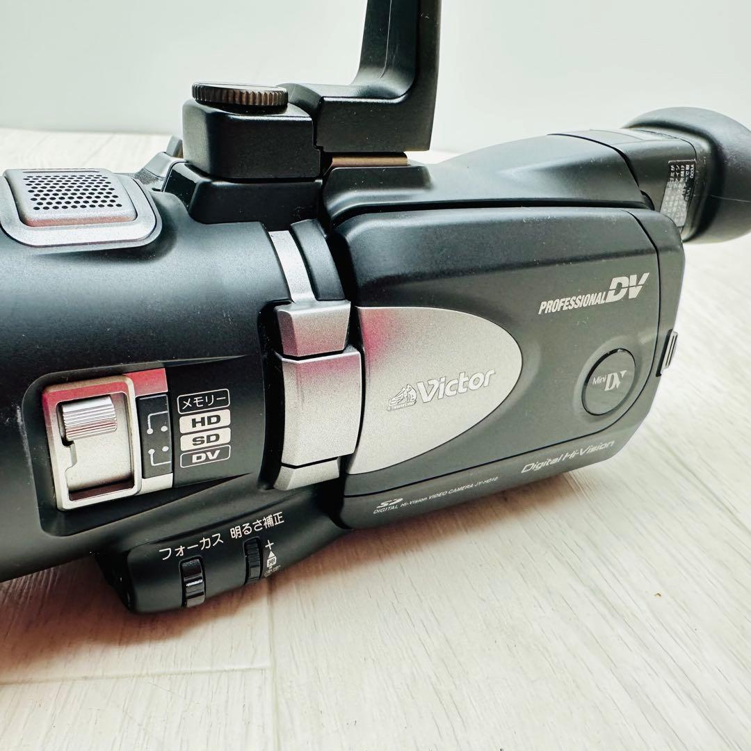 Victor デジタルビデオカメラ　JY-HD10