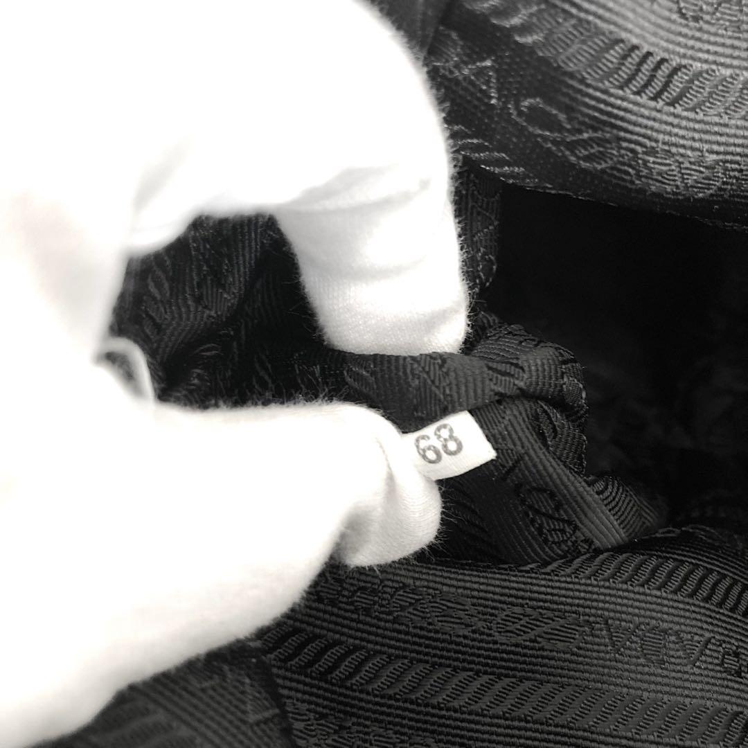 希少　美品　PRADA プラダ　リュック　バックパック　ナイロン　黒　ブラック