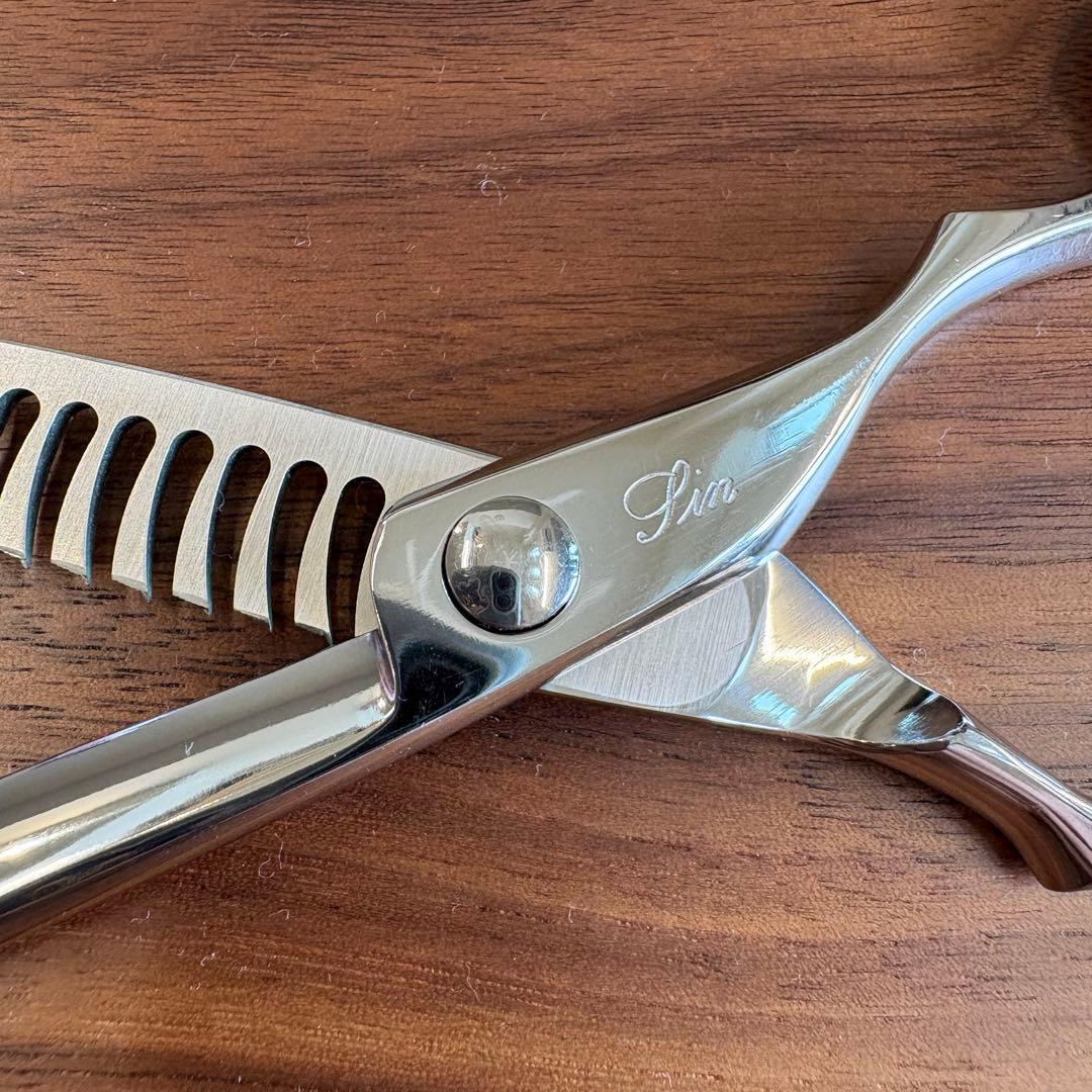 神田文一　sin 梳き鋏　セニングシザー　中古　美容師/理容師