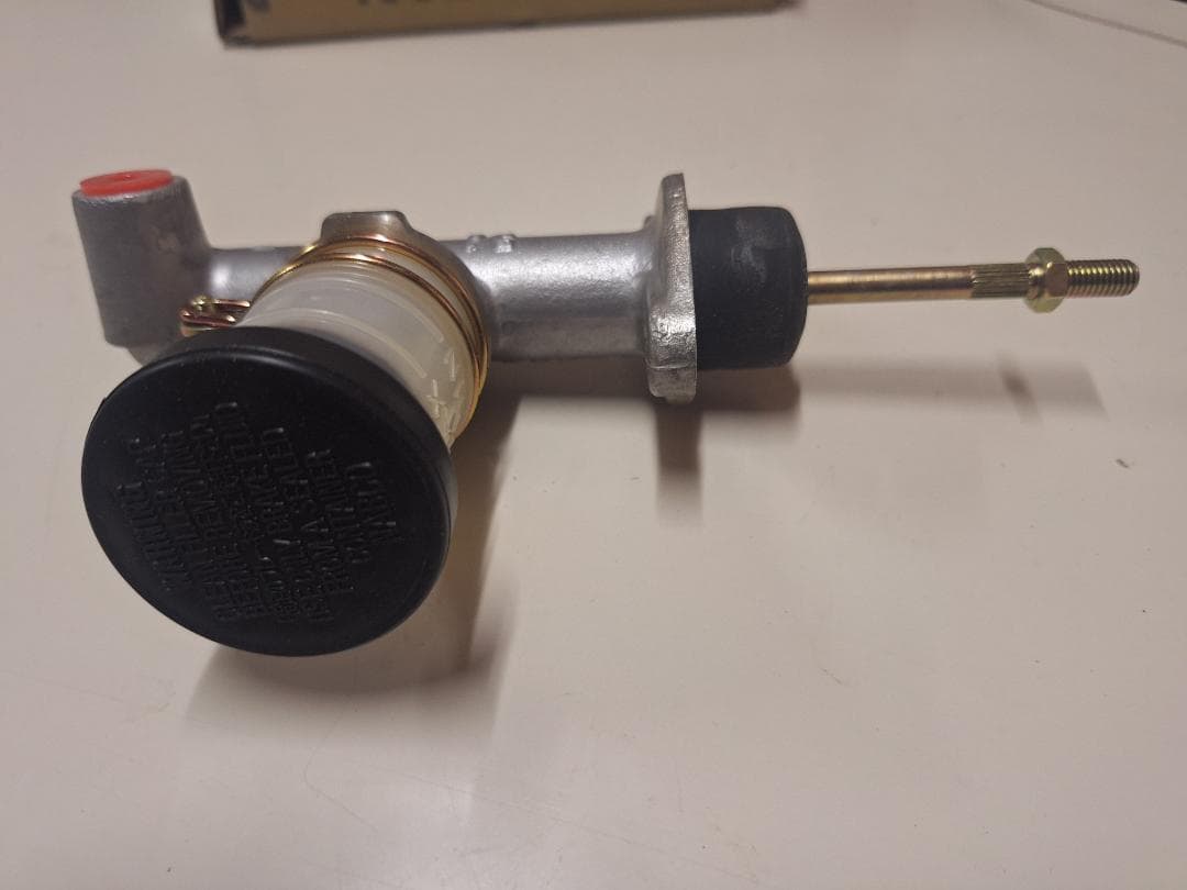 ハコスカ クラッチマスターシリンダー 日産純正