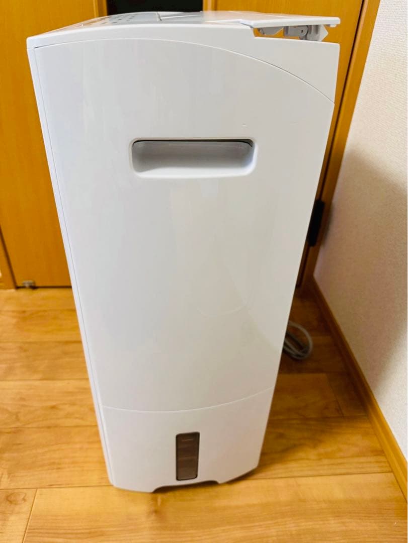 極美品✨ Panasonic F-YHVX120-W 衣類乾燥除湿機