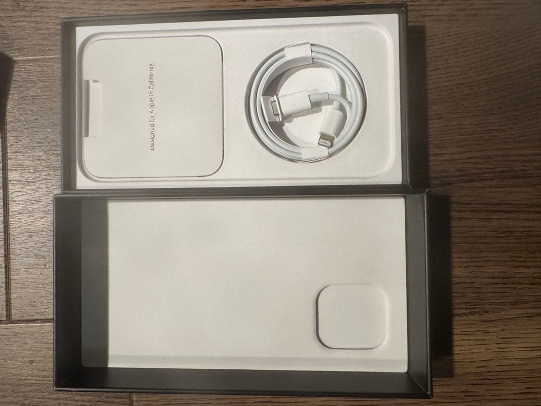 Apple iPhone 12 Pro Max 本体 ゴールド