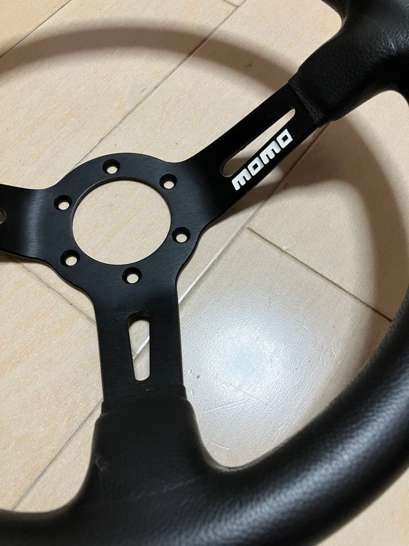 MOMO DRIFTING ステアリング 本体　33Φ ディープコーン