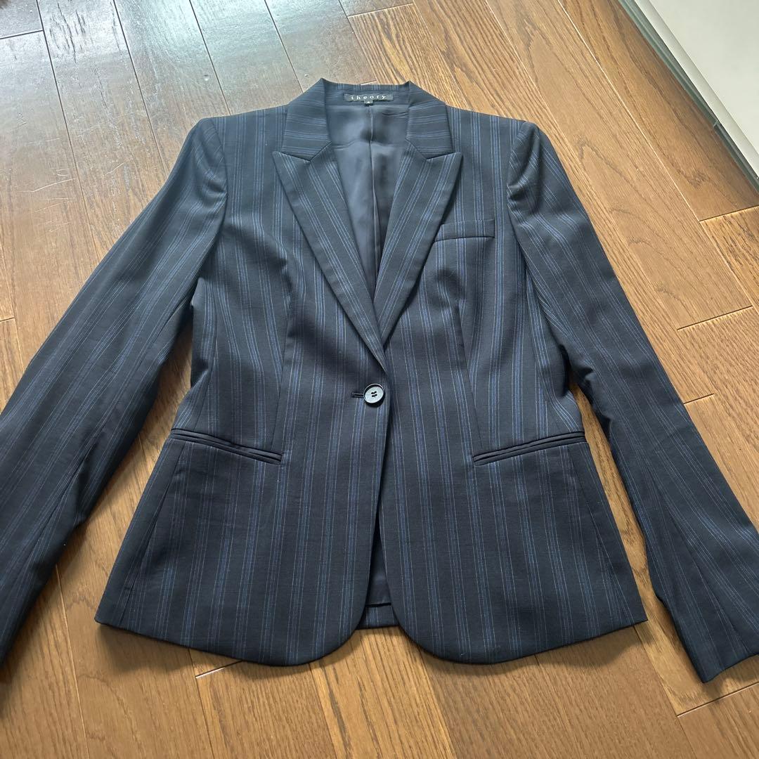 theory ビジネスパンツスーツ サイズ4