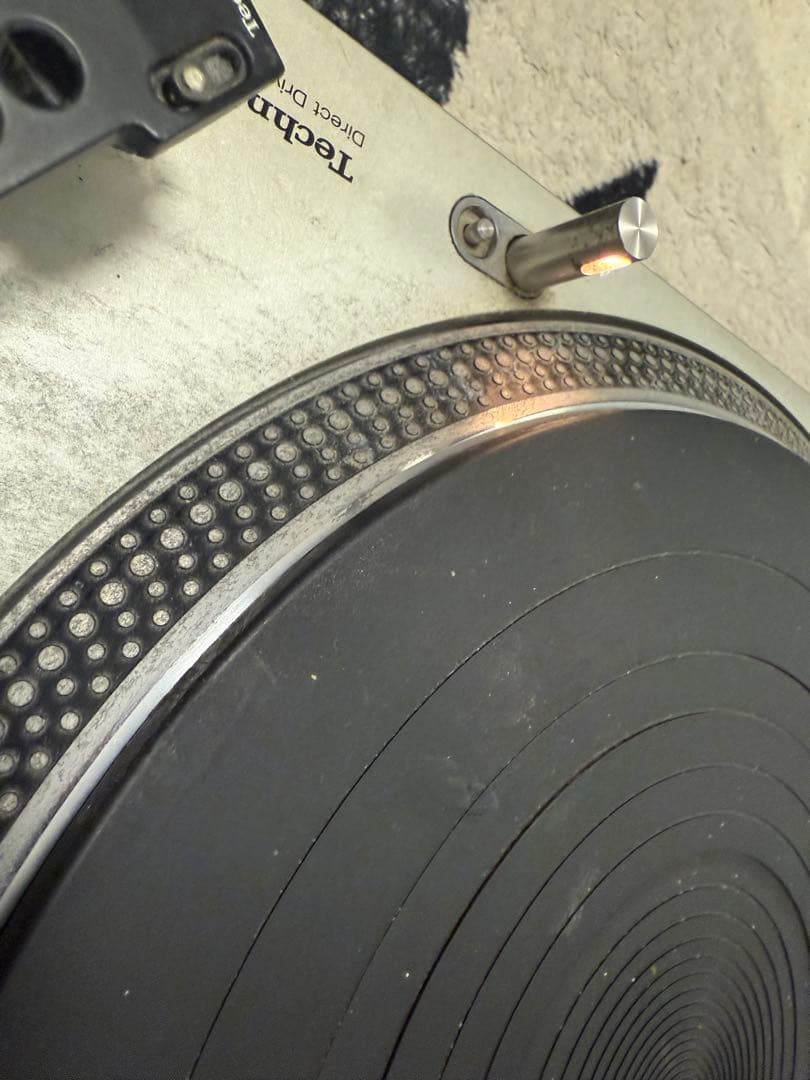 さ*ち様 Technics SL-1200 MK2 ターンテーブル 希少品