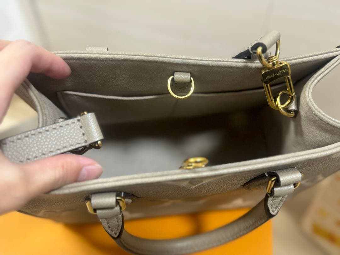 meru　LOUIS VUITTON ルイヴィトン　オンザゴー　PM