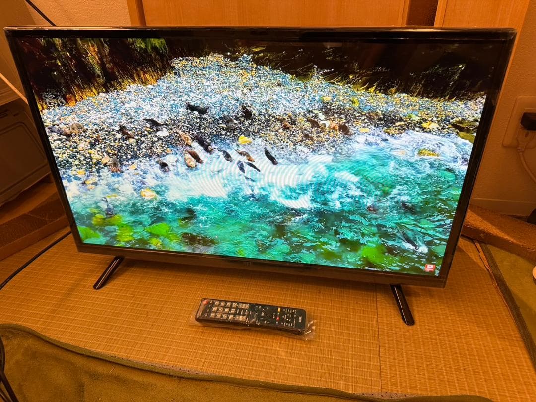 IRIE アイリー　32型　テレビ　FFF-TV32WBK2　23年製未使用近！