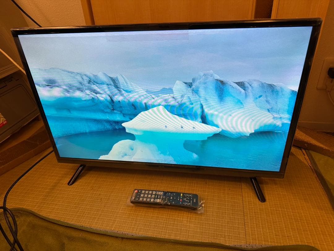 IRIE アイリー　32型　テレビ　FFF-TV32WBK2　23年製未使用近！
