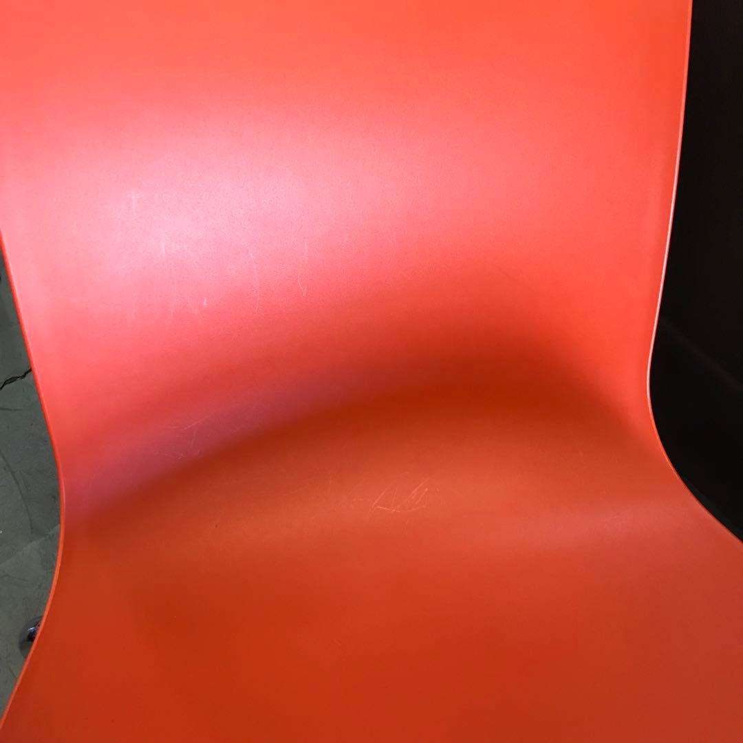 Vitra　ヴィトラ　HAL Tube　ブリック　クロームベース