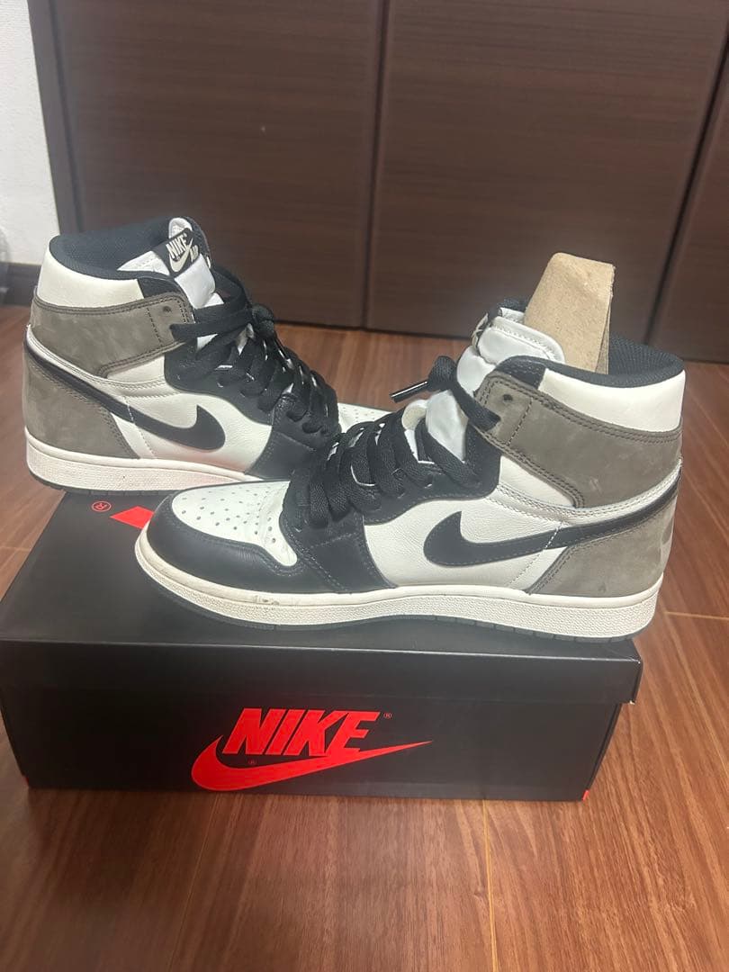 NIKE AIR JORDAN 1 HIGH OG ダークモカ 26㎝