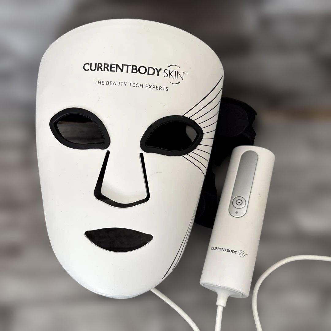 CURRENTBODY SKIN LEDフェイスマスク