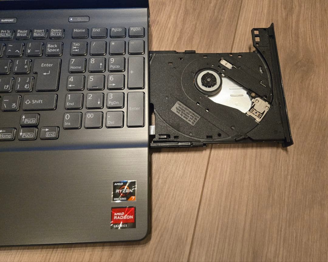 【ほぼ未使用】FMV LIFEBOOK AH50/TH Office搭載モデル