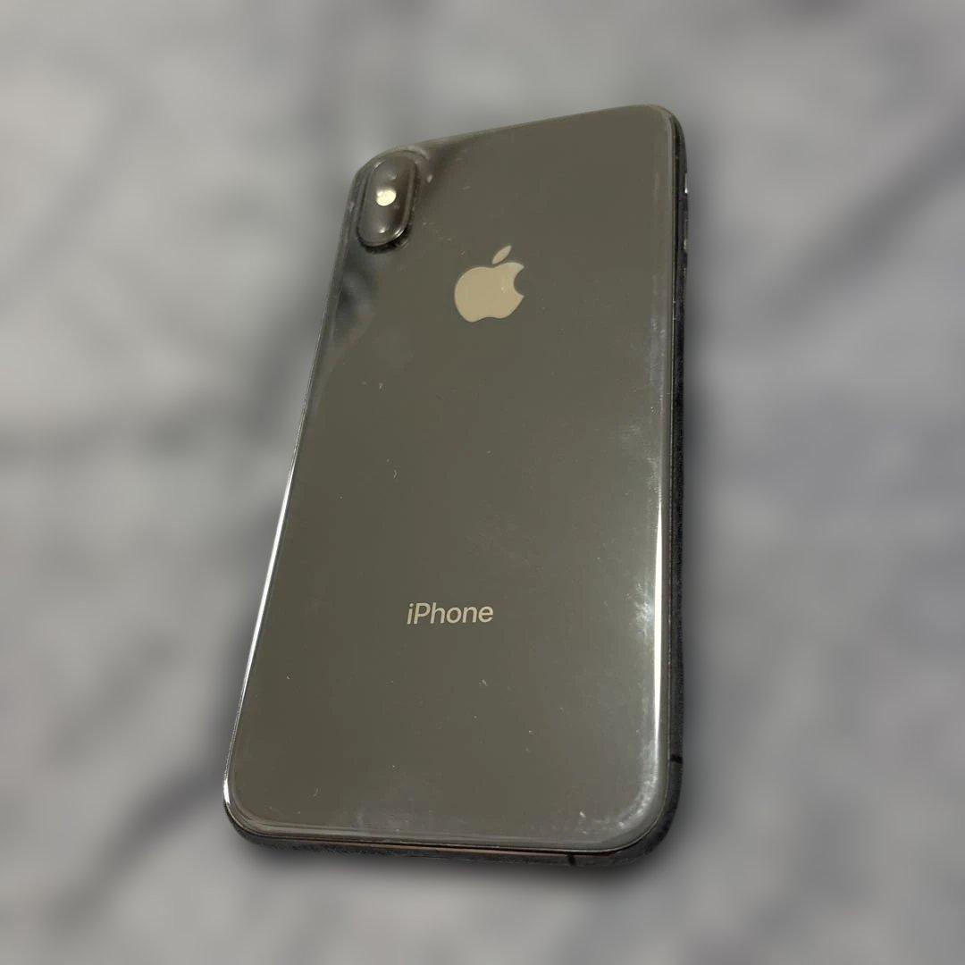 iPhone XS スペースグレイ