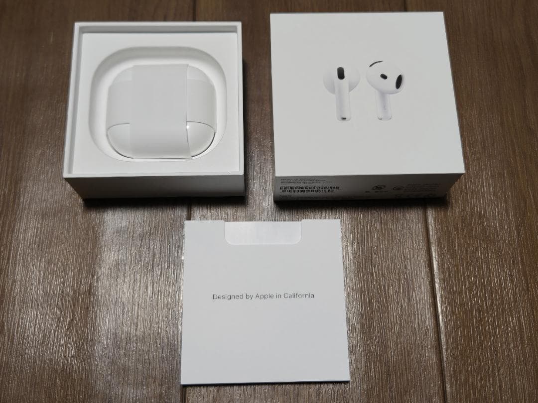（ほぼ新品）Apple AirPods 4 NC非搭載 USB-Cタイプ