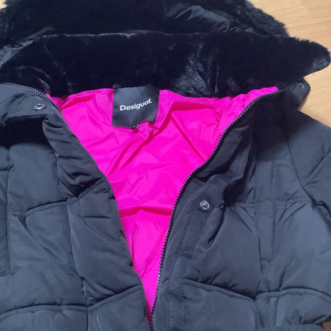 Desigual フード付きロングジャケット Mサイズ人気色。