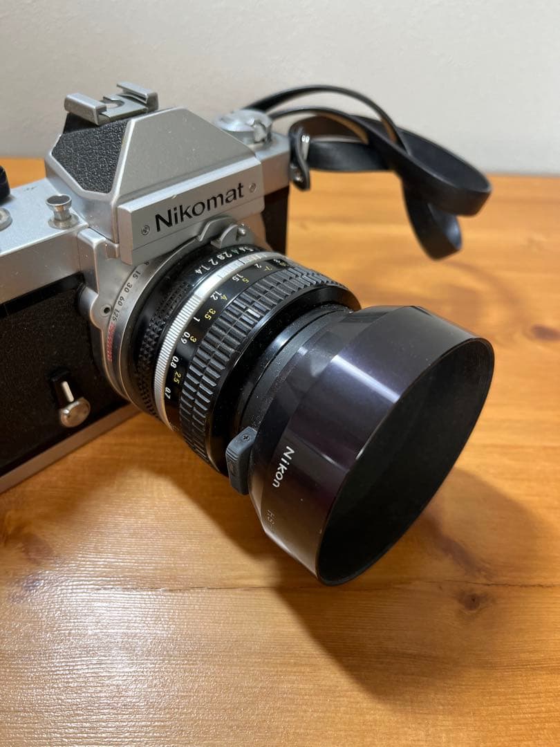 【希少】Nikomat 一眼レフ フィルムカメラ ニコンマート　ストロボ付き