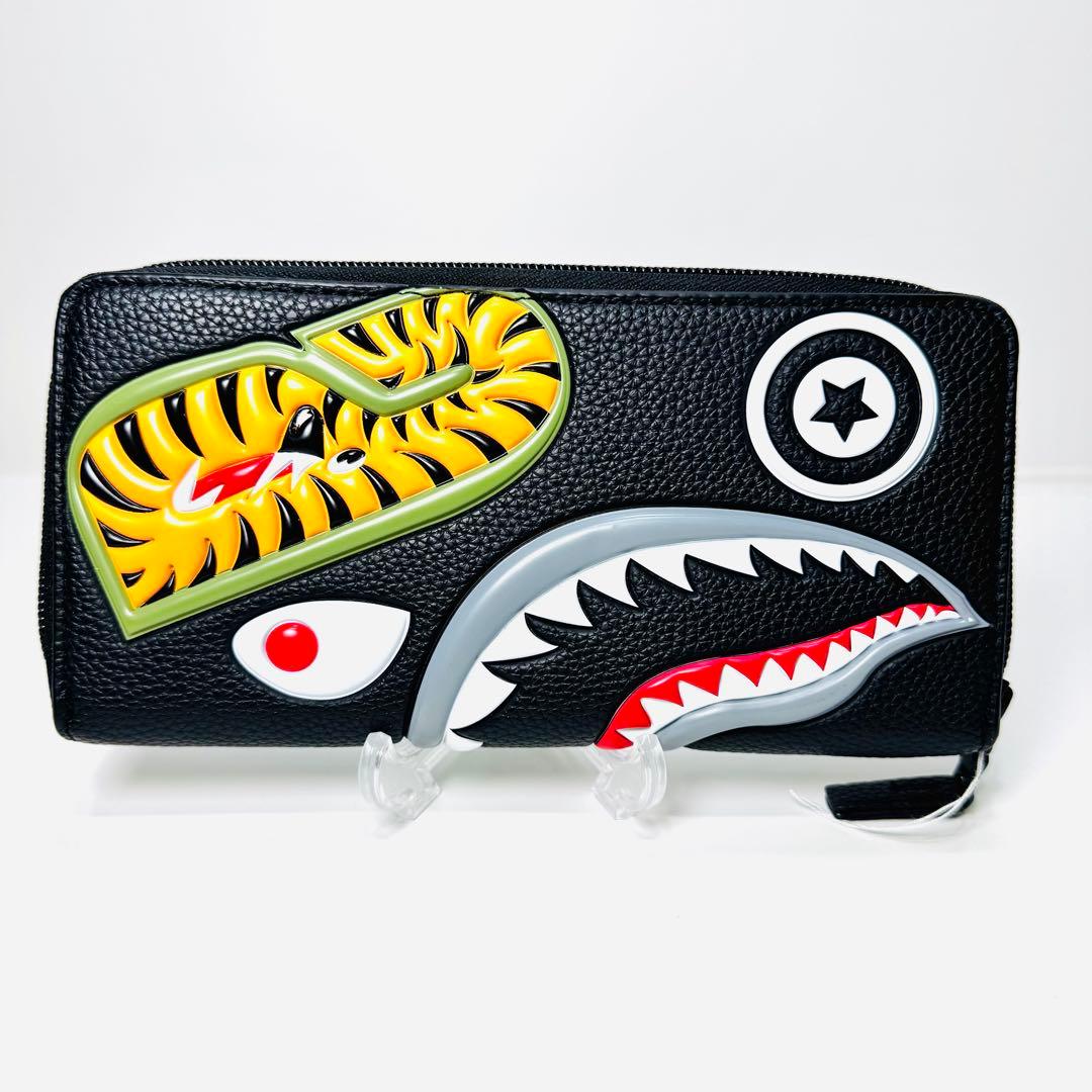 A BATHING APE シャーク WGM ラウンドファスナー 長財布