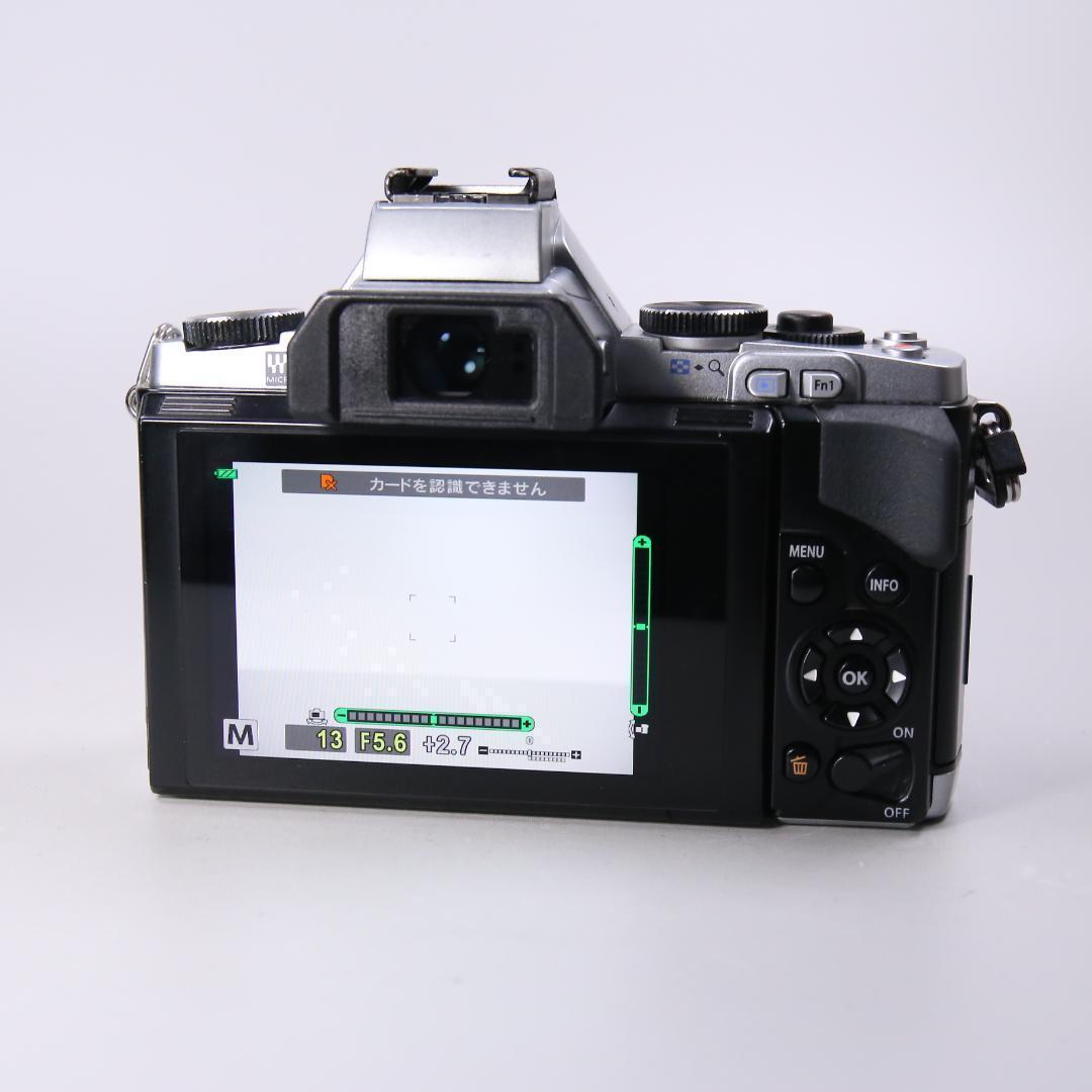 ☆完動品☆OLYMPUS OM-D E-M5 14-42mm　＃425