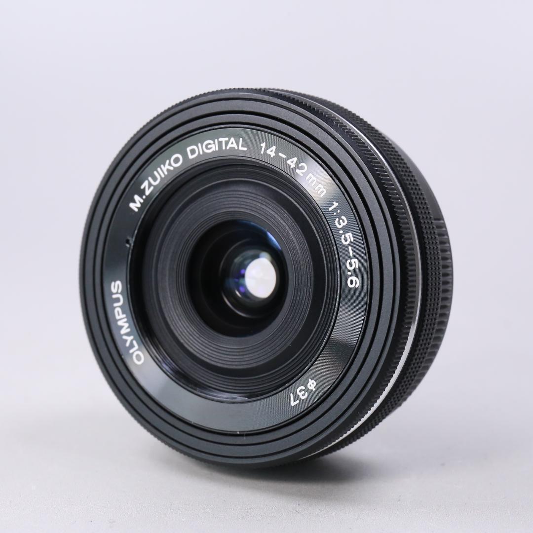 ☆完動品☆OLYMPUS OM-D E-M5 14-42mm　＃425