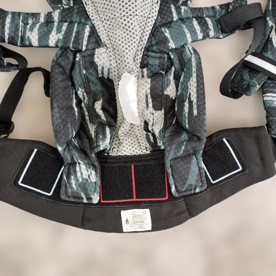 エルゴベビー　オムニブリーズ 抱っこ紐　ペイントブラック　よだれカバーおまけ付き