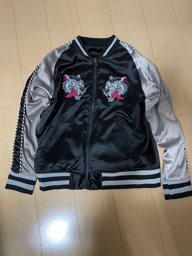 MAN WITH A MISSION スカジャン