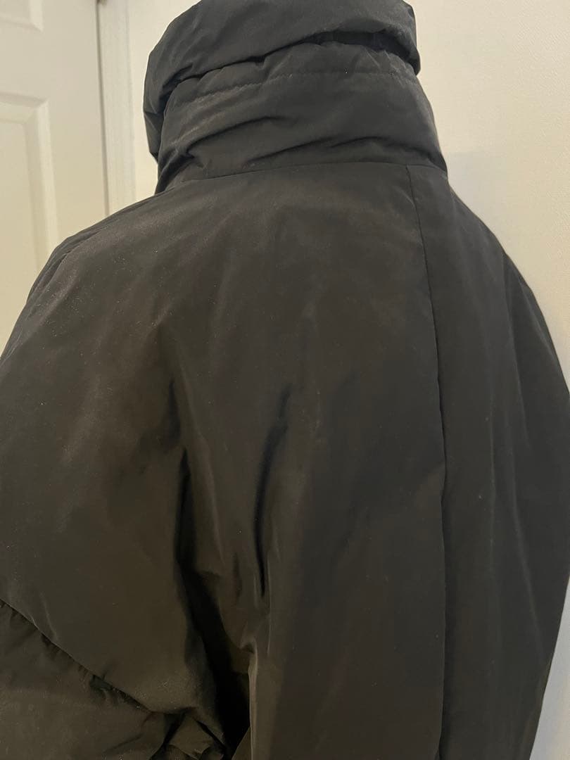 någonstans ブラック ダウンジャケット 36