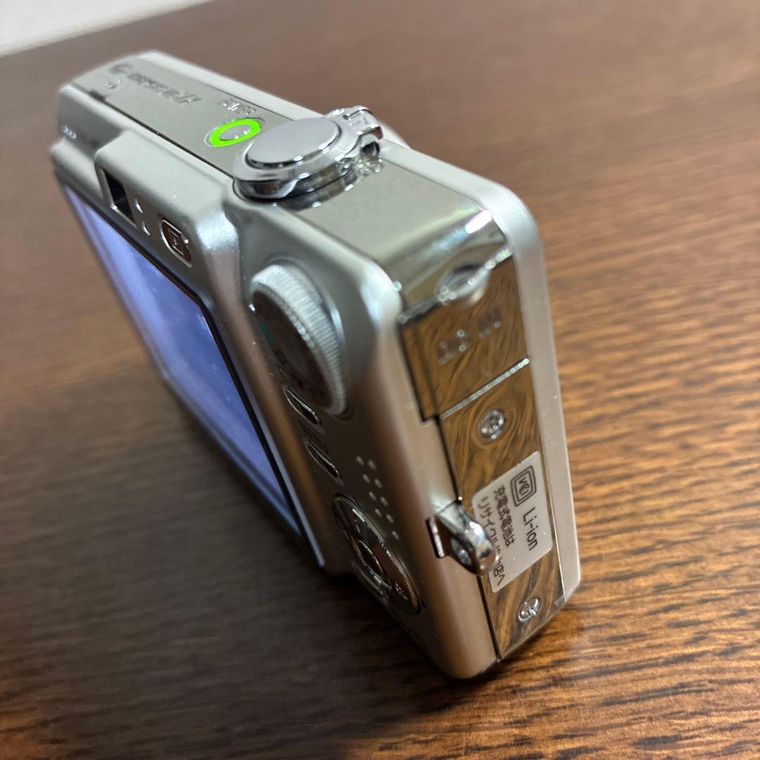 ソニー　サイバーショット　Sony DSC-W50 コンパクトデジタルカメラ