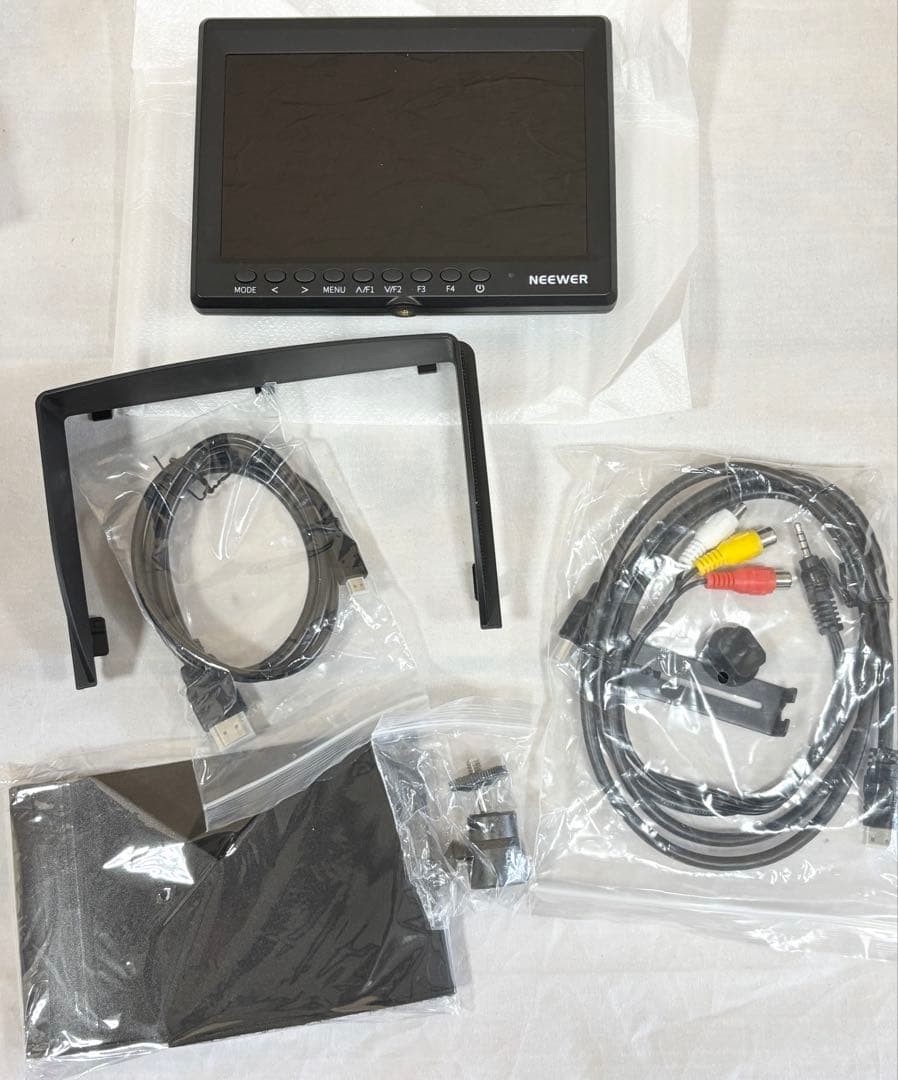 NEEWER F100 7インチ カメラフィールドモニター＆