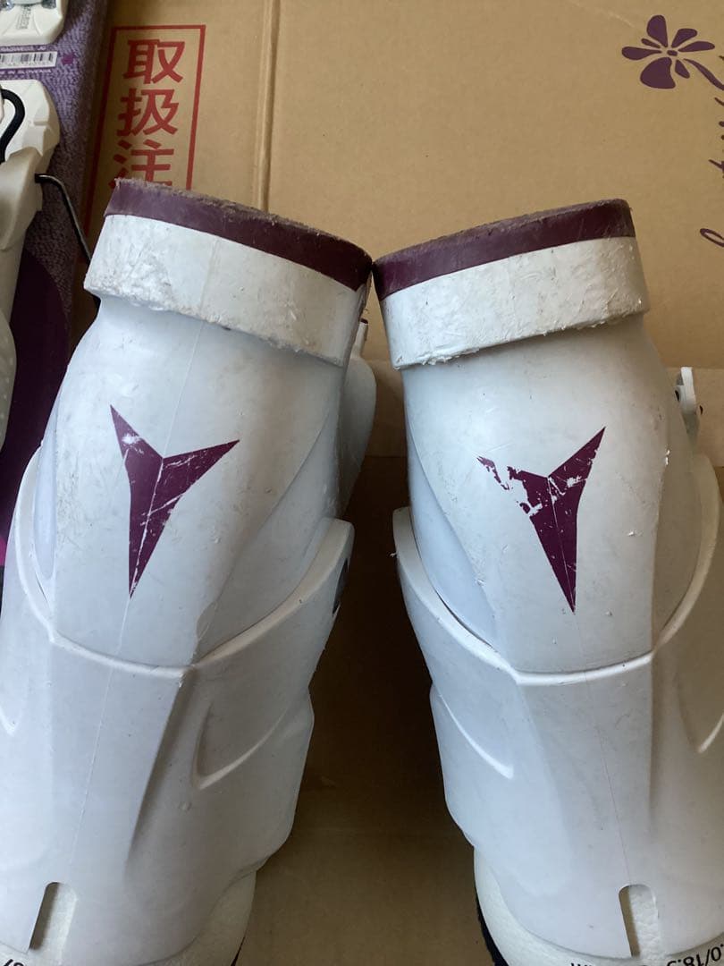 ROSSIGNOL 子ども用スキーとATOMICブーツセット